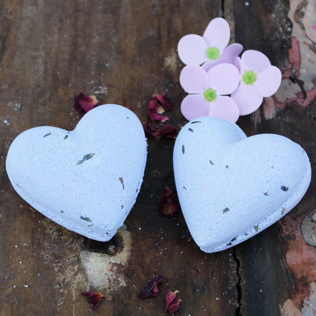 Love Heart Bath Bomb 70g - French Lavender