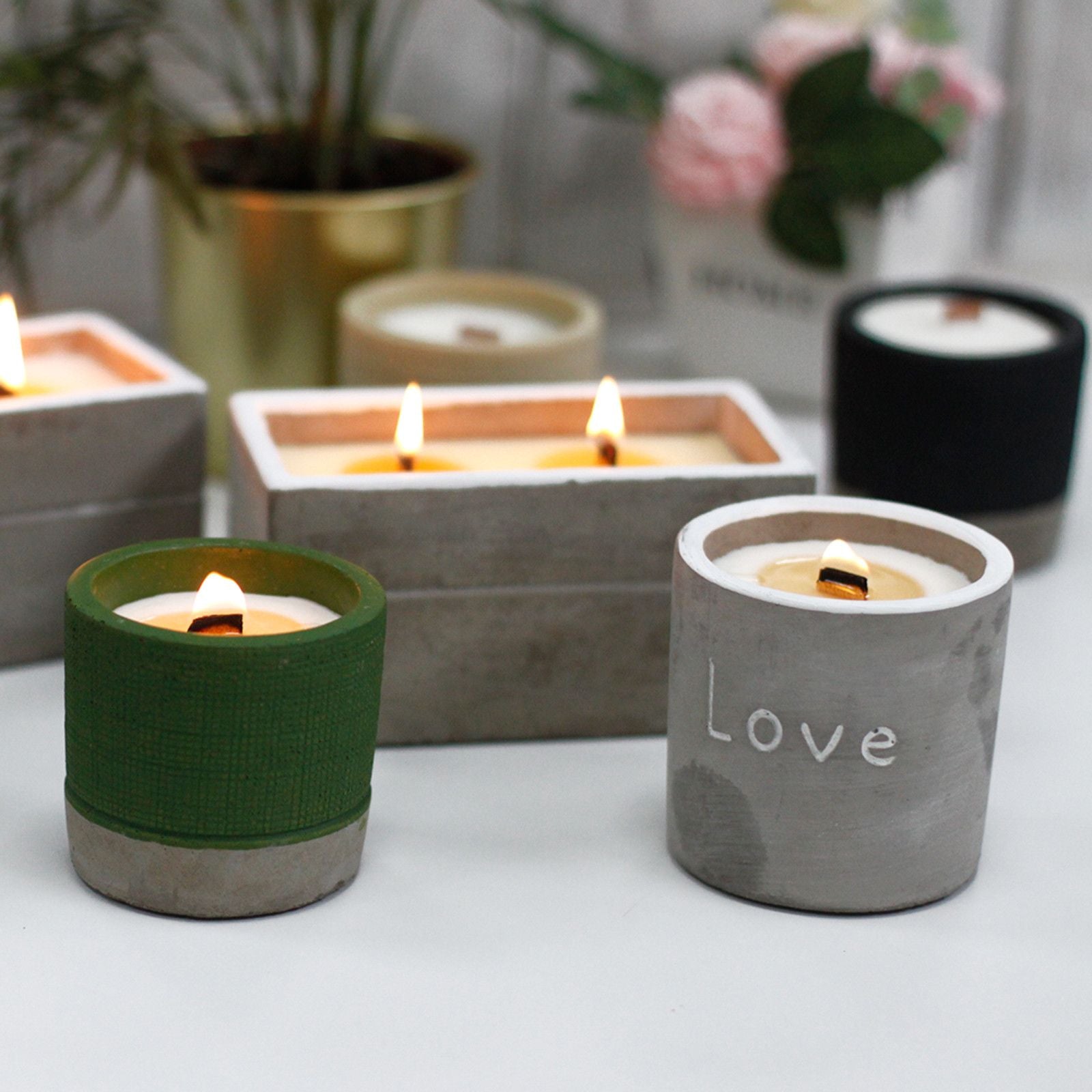 Large Concrete Soy Candle - Crushed Vanilla & Orange
