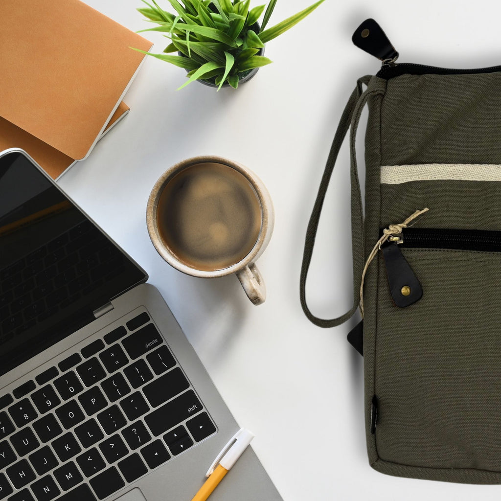 Canvas Large Laptop Pouch - Olive - 30x40cm