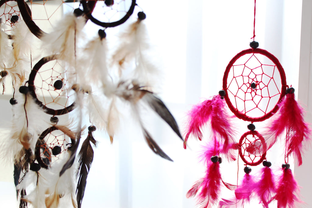 Bali Dreamcatcher - Small Heart - Black/White/Red