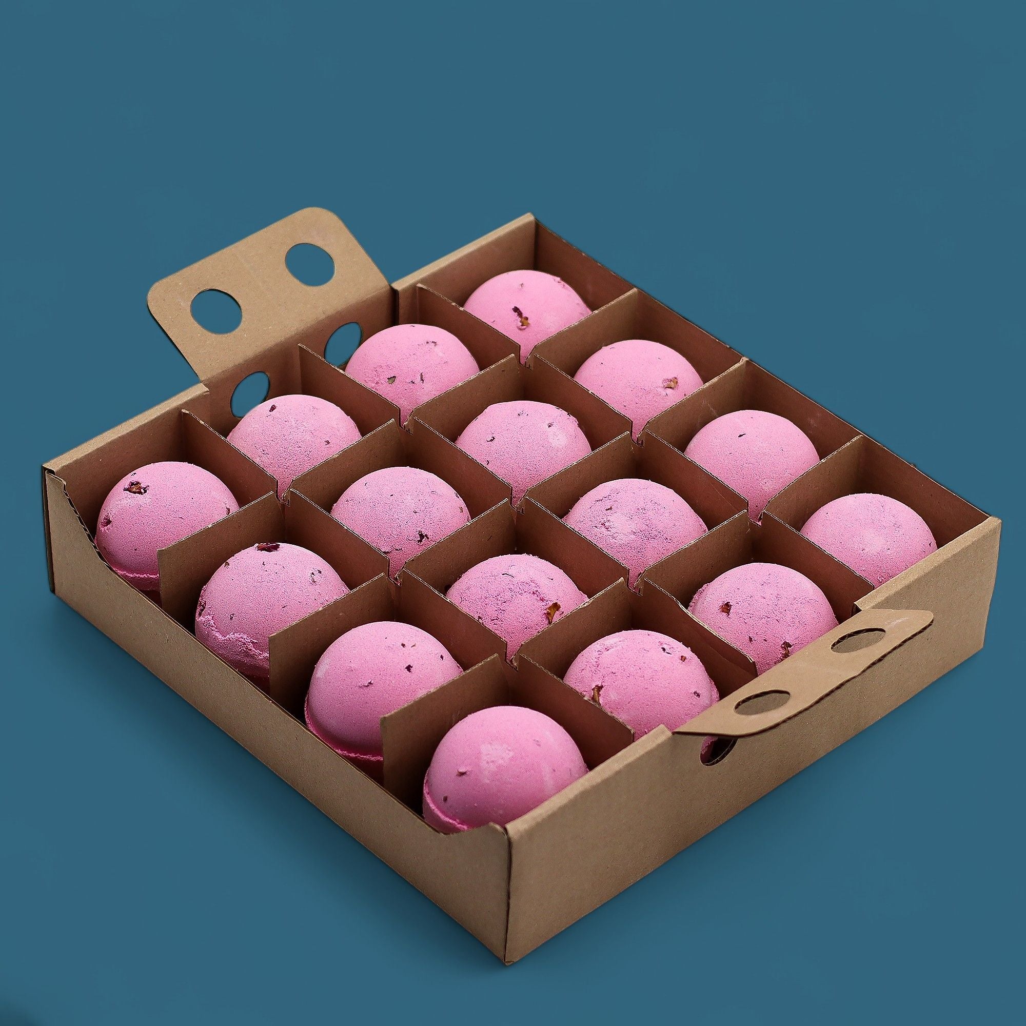 Rose & Petals Bath Bomb - 180g