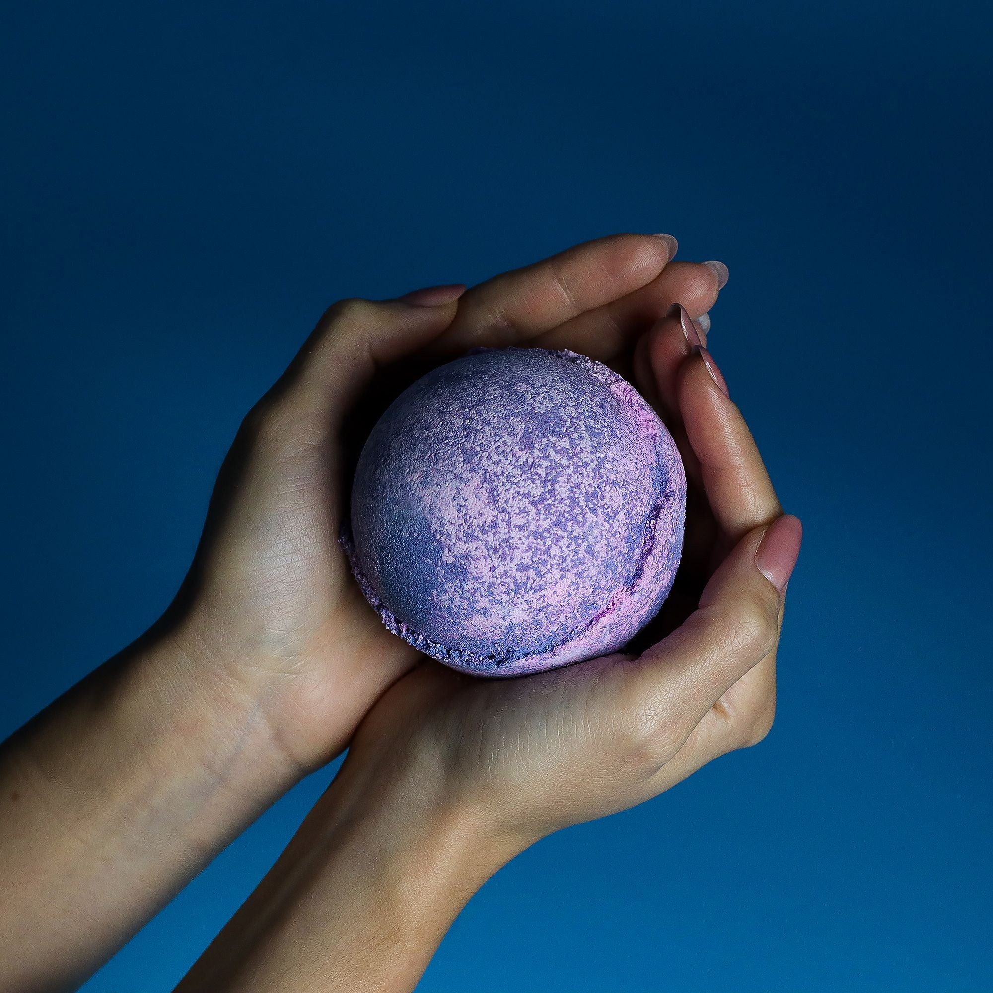 Yorksire Violet Bath Bomb - 180g